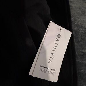NWT Athleta Recover Cozy Jogger l